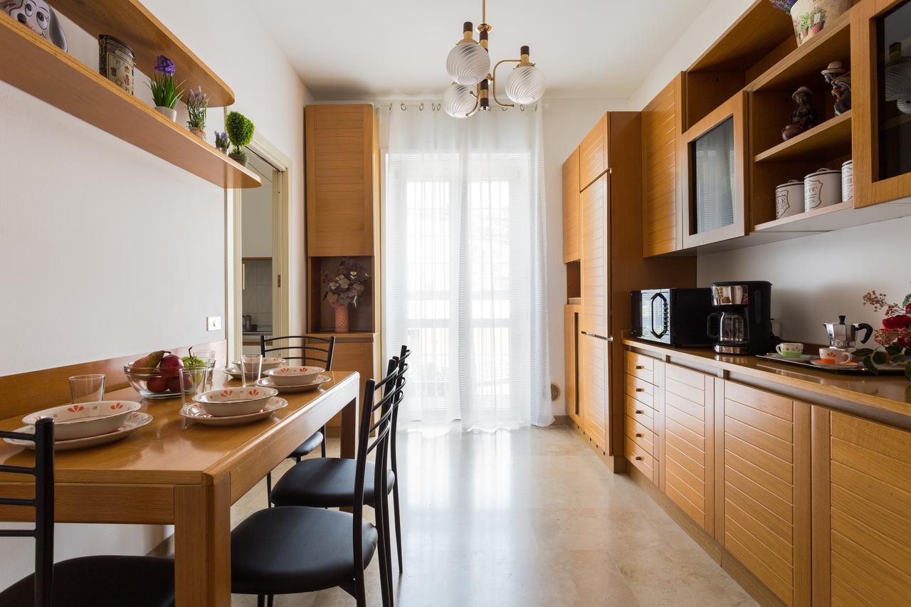 Cenisio Subway Flat Appartement Milaan Buitenkant foto