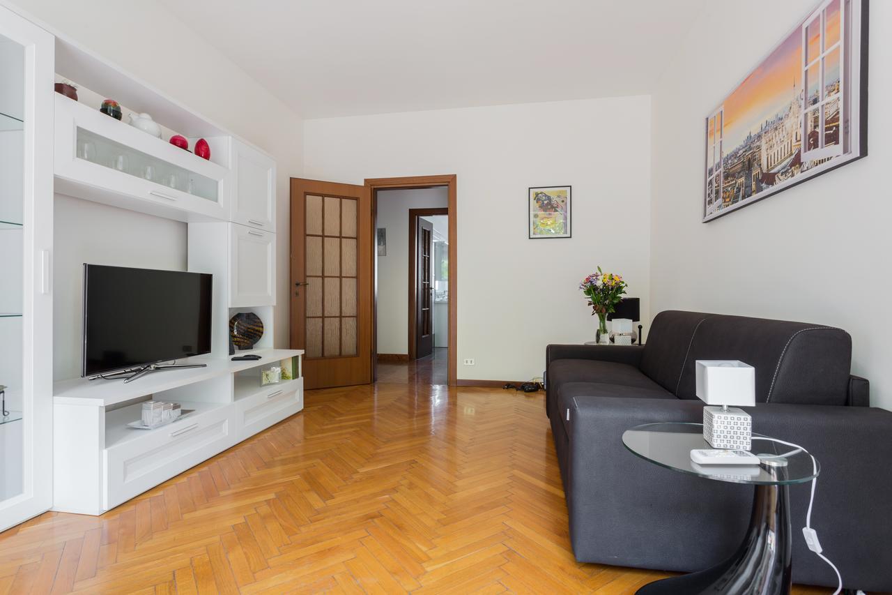 Cenisio Subway Flat Appartement Milaan Buitenkant foto